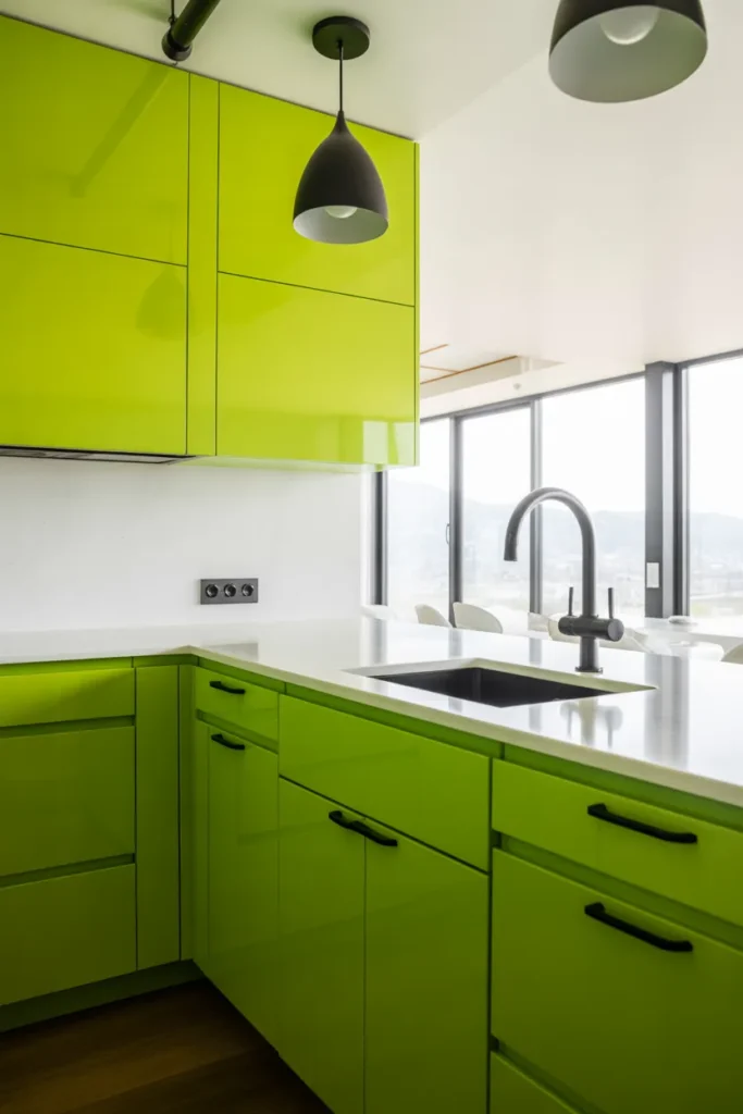  Lime Green for a Vibrant Touch
