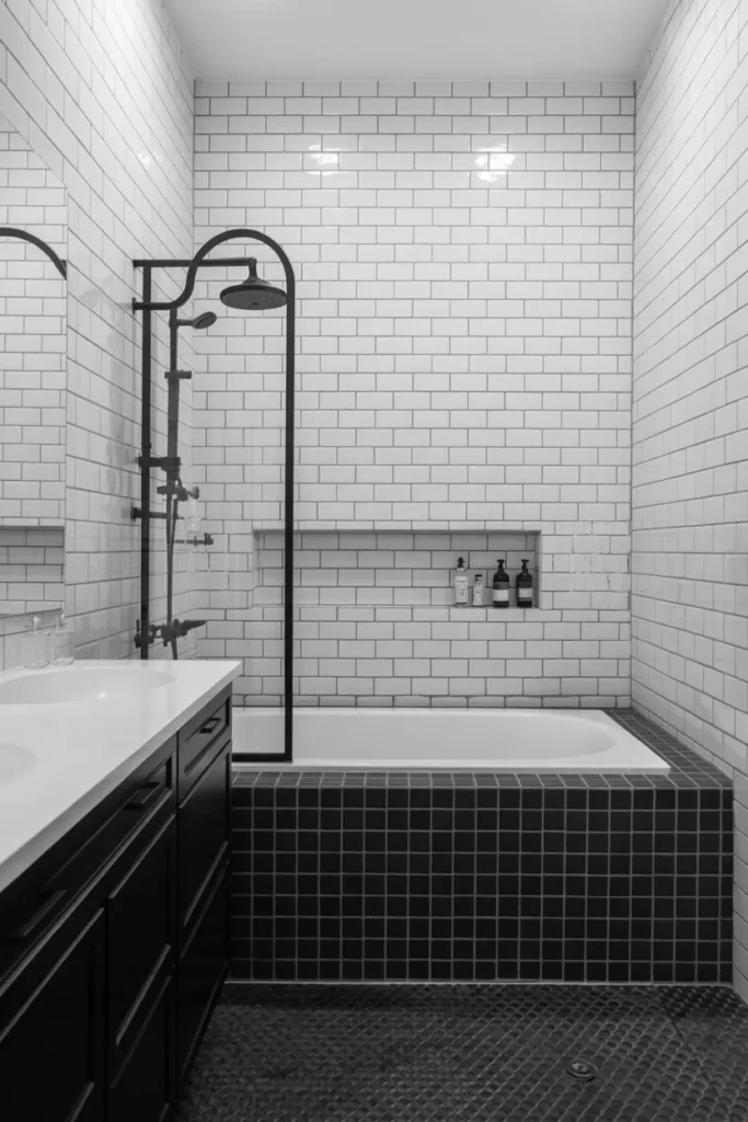  Black and White Bathroom with Tub